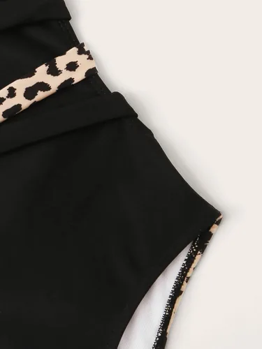 Vista 5 de SweatyRocks - Traje de baño entero, traje de baño sexy para mujer, con tirantes cruzados, nudo frontal y escote profundo en V, traje de baño de 1