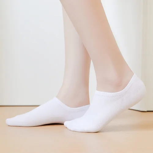 Vista 2 de CHARMKING Calcetines invisibles para mujer, 6 pares de calcetines invisibles antideslizantes para mujer, calcetines delgados de corte bajo