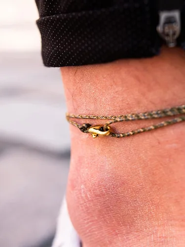 Vista 43 de Made by Nami Surfer Anklet with Snap Hook Clasp Waterproof & Adjustable Thin String Ankle Bracelets for Women and Men Handmade Jewelry for Beach and