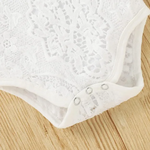 Vista 5 de Tikoubabe Ropa de bebé para niña y niño con encaje blanco y manga larga + pantalones vaqueros