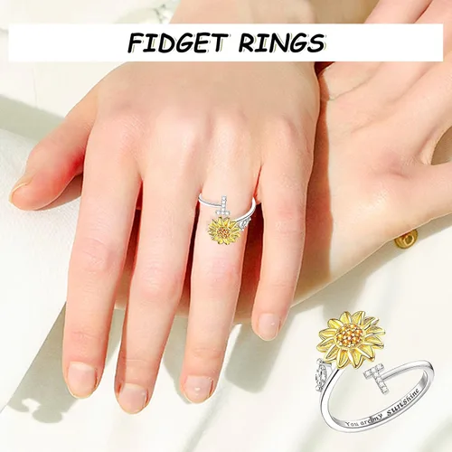 Vista 4 de Kucheed Anillos giratorios para mujeres, anillo giratorio de tamaño ajustable con diseño de girasol, anillo circular de dedo plateado apilable