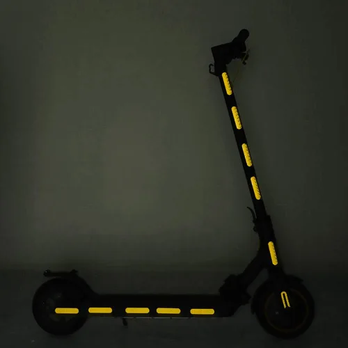 Vista 4 de 20 calcomanías reflectantes universales autoadhesivas nocturnas para scooter eléctrico, tira de advertencia impermeable para accesorios