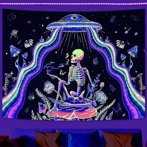 Vista 16 de Spenlife Blacklight - Fantástico tapiz de gato negro, tapiz de pared de gato reactivo que brilla con rayos UV para decoración de habitación, tapiz