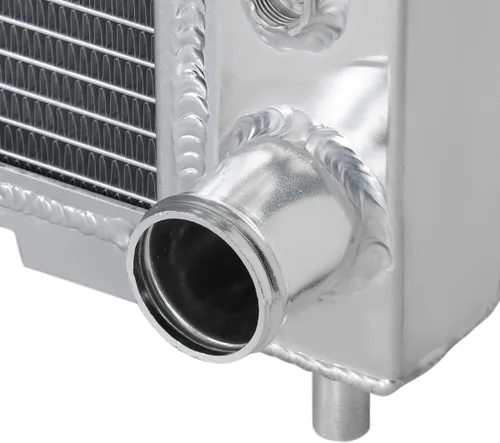 Vista 4 de Spec-D Tuning Radiador de refrigeración de aluminio de una hilera compatible con Chevy Silverado 1999-2004 transmisión automática 4.8L 5.3L V8