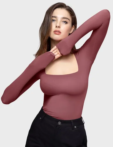 Vista 4 de PUMIEY Camisetas de manga larga con cuello cuadrado para mujer, ajustadas, camiseta básica Smoke Cloud Pro Collection