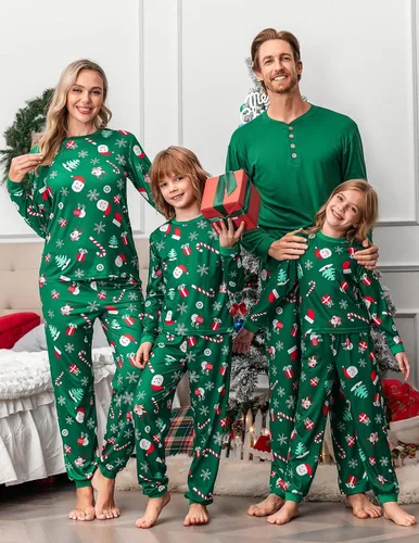 Vista 4 de Ekouaer Conjunto de pijama de Navidad familiar a juego para mujeres, hombres, niños, pijamas de manga larga, ropa de dormir para vacaciones