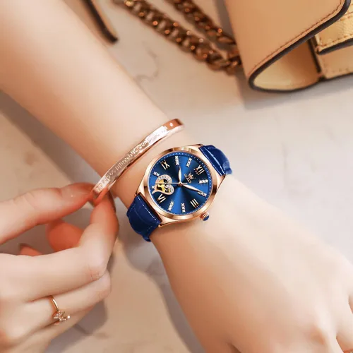 Vista 5 de OLEVS Reloj mecánico automático para mujer, correa de cuero, cuerda automática, reloj de pulsera para mujer, esfera de corazón de diamante