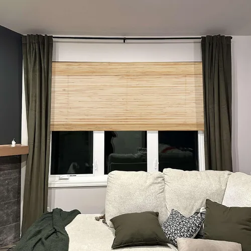 Vista 4 de Persianas de Bambú Opacas sin Cordón para Ventanas, Persianas Romanas de Filtrado de Luz con Cenefa de 6 Pulgadas de Alto, con Forro Oscurecedor