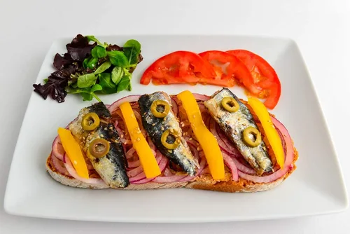 Vista 4 de Pinhais Sardinas enlatadas en aceite de oliva virgen, 4.4oz (paquete de 4)