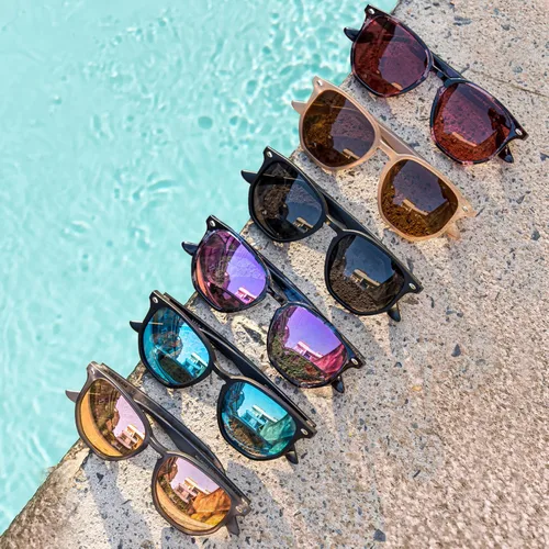 Vista 3 de MAXJULI Gafas de sol hexagonales polarizadas de gran tamaño para mujer, con marco de polígono TR90, 8821