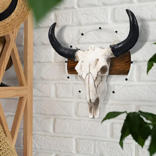 Vista 2 de SEWACC Decoración de calavera para Halloween, diseño de calavera de vaca, resina, decoración de pared de animales, colgante colgante, manualidades