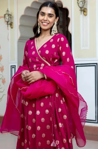 Vista 5 de Janasya Kurta de diseño tejido brocado rosa para mujer con Palazzo y Dupatta