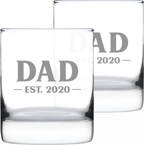 Vista 8 de Dad Est 20XX personalizado – Nuevo padre whisky rocas regalo de cristal para padres primerizos – Gafas personalizadas atrevidas de 10.25 onzas