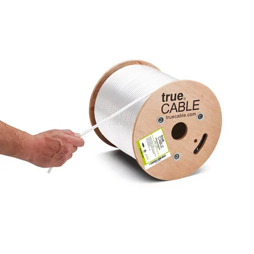 Vista 13 de trueCABLE RG6 Coaxial de doble blindaje, 500 pies, Negro, clasificado como elevador (CMR/CATVR/CL2), Cable coaxial de conductor de cobre desnudo