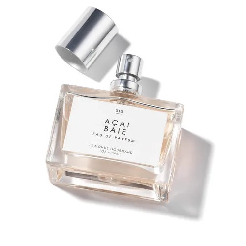 Vista 2 de Le Monde Gourmand Açai Baie Eau de Parfum - 1 fl oz (30 ml) - Notas de vainilla, bayas y lirio del valle