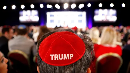 Vista 7 de Gorra judía de Yarmulke MAGA - Judíos para Trump Make America Great Again Gorras - Yarmulkes para hombresniños - Gorra Kipot de ante rojo POTUS