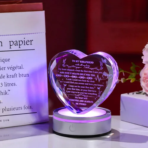 Vista 2 de Regalos Qianwei para novia de novio únicos - Regalos personalizados de corazón de cristal para mi novia que lo tiene todo - Ideas de regalo