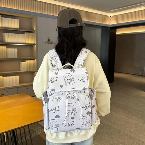 Vista 8 de Bolsa organizadora de pañales compacta con asa de fácil transporte, correa ajustable, mochila multiusos para madres ocupadas, estampado de oso