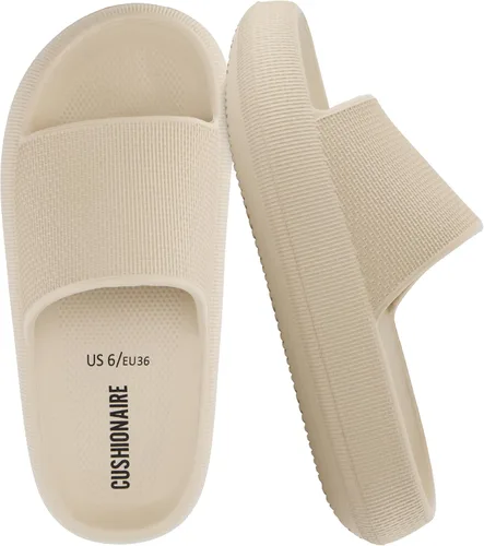 Vista 25 de CUSHIONAIRE Sandalias Feather de EVA para Mujeres – Cómodas Pantuflas Deslizables para Mujeres, Zapatos de Ducha para Interiores y Exteriores Verde