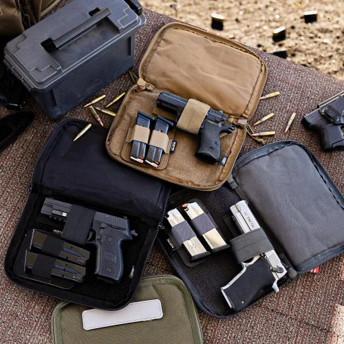 Vista 5 de [Paquete de 3 fundas tácticas para pistola con parche reflectante, envoltura universal de funda CCW, panel de gancho y bucle Mag (verde OD)