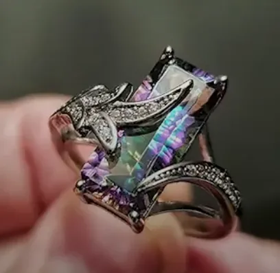 Anillo místico de GIGI