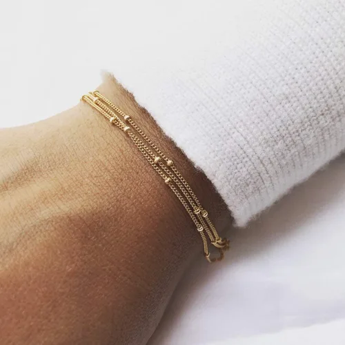 Vista 5 de BENEIGE - Pulsera para mujer, chapada en oro de 14 quilates, cuentas de satélite, perlas ovaladas, cadena con dijes en capas, hecha a mano