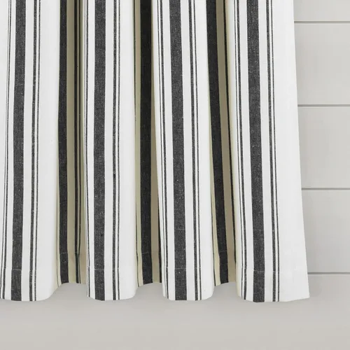 Vista 4 de Lush Decor Farmhouse Stripe - Par de paneles de cortinas de ventana de algodón reciclado ecológico teñido en hilo a rayas, 42" A x 63" L, Negro