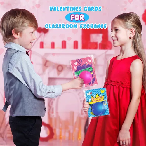 Vista 5 de 28 tarjetas de regalo del día de San Valentín con bola pequeña para intercambio escolar de niños, Bulk Valentines' Cards for Classroom Exchange