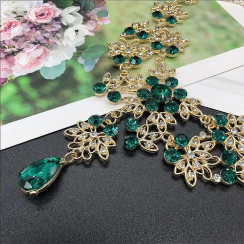 Vista 3 de Holibanna Rhinestone Jewelry Set Crown Necklace Earrings Wedding Jewelry Set Baroque Crown with Comb for Party Banquet