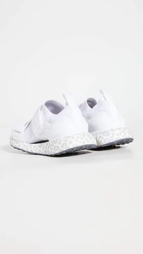 Vista 4 de adidas by Stella McCartney Ultraboost X S. Zapatillas deportivas para mujer