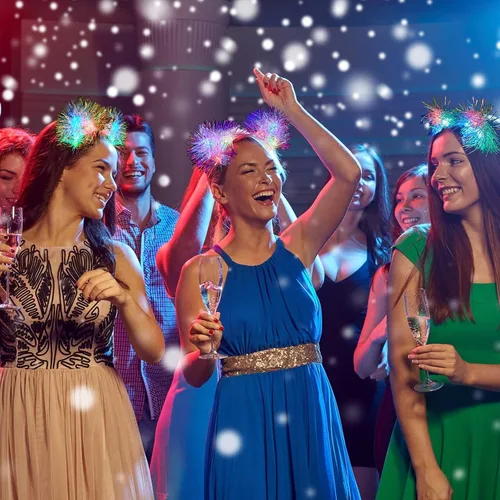Vista 7 de 4 diademas iluminadas con orejas de gato con luces LED para decoración de fiesta de mujeres y niñas como se muestra en la imagen
