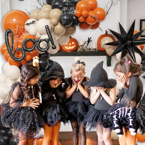 Vista 4 de Kit de arco de guirnalda de globos de Halloween Little BOO, 151 piezas de globos de látex blanco retro naranja quemado negro con globo de aluminio