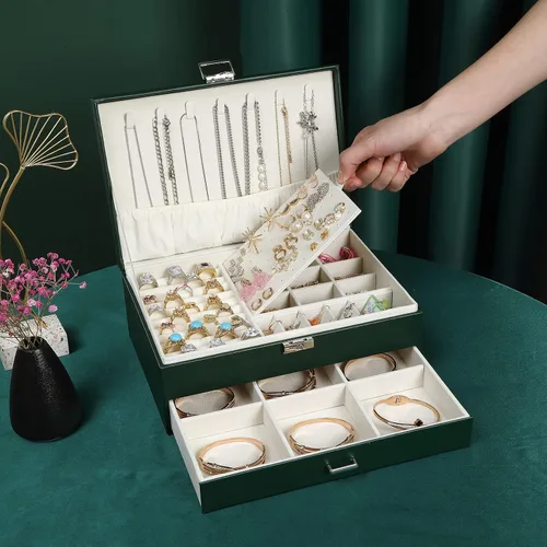 Vista 4 de JACIEYU Joyero grande y organizador de anillos para niñas, exquisitas cajas de joyería de viaje de cuero, aretes, collares, pulseras y organizadores