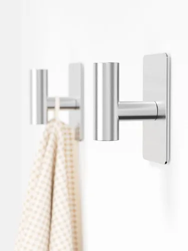 Vista 11 de GWAAZXGZ Ganchos para toallas de baño, paquete de 2, acabado negro mate, ganchos de pared adhesivos de acero inoxidable en forma de T para batas