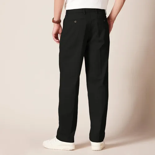 Vista 2 de Tienda Essentials - Pantalón chino para hombre con pinzas, ajuste clásico y resistente a las arrugas (Disponible en tallas grandes y altas)