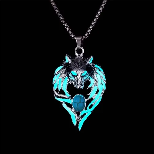 Vista 3 de Collar de lobo para mujeres y hombres, collar luminoso con colgante de cabeza de lobo vikingo, regalo de Halloween, joyería que brilla