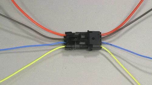 Vista 7 de Eastwood Crimp-Right - Kit de crimpado de conector hermético para virola de crimpado, alicates de crimpado, pelacables y conectores Kit