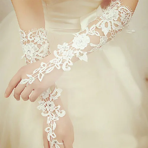 Vista 4 de JISEN Guantes de encaje de boda para mujer, regalo formal para banquete, fiesta, sin dedos, Blanco