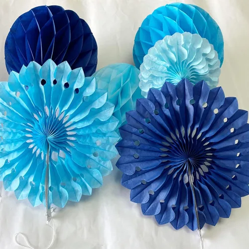 Vista 3 de 12 piezas de bolas de panal de 6 pulgadas y 8 pulgadas, abanicos de papel de seda, abanicos de bolas de panal para fiestas, decoraciones de pared