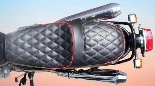 Vista 2 de Sahara Seats Royal Enfield Interceptor 650 Cafe Racer Style - Conjunto de asiento completo (negro con ribete rojo)