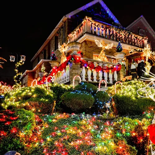 Vista 4 de Uptotop - Cadena de luces de Navidad, 2 paquetes, total 200 unidades, 40 pies, luces de cadena impermeables, enchufables, decoraciones luminosas