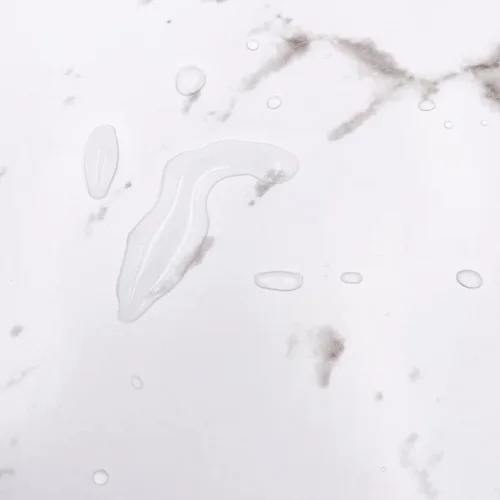 Vista 3 de Revestimiento para estantes y cajones con patrón de mármol blanco, papel de revestimiento de aparador de almacenamiento de cocina, 17.7 x 118