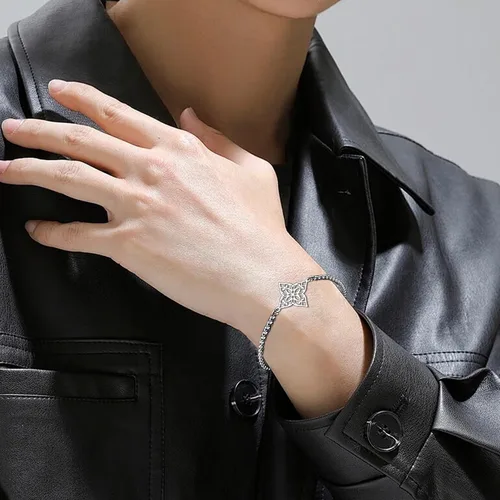 Vista 2 de Pulsera de nudo de bruja, nudo celta, símbolo de Wicca pagana, nudo mágico, pulsera de joyería de brujería, pulsera de acero inoxidable ajustable