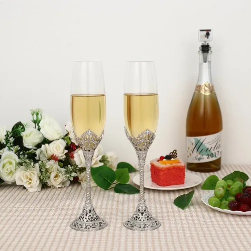 Vista 4 de Copas de champán de cristal personalizadas para novia y novio, juego de 2 regalos de boda (personalizado)