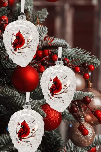 Vista 3 de Cardinals Adornos de Navidad – Juego de 3 – Adornos en forma de piña – Cardenal en una rama con bayas – 4 pulgadas de alto