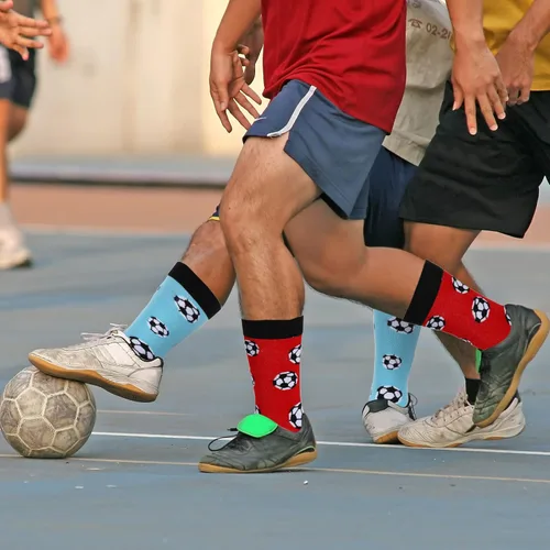 Vista 5 de 6 pares de calcetines de voleibol para hombre, divertidos calcetines deportivos para amantes del voleibol de fútbol, regalo para mujeres, correr