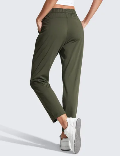 Vista 3 de CRZ YOGA - Pantalones deportivos de vestir con bolsillos para mujer, elasticidad de 4 vías, largo de 78 (al tobillo) ideales para golf, trabajo