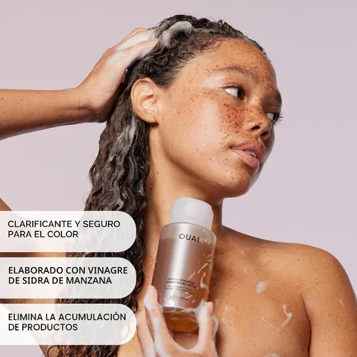 Vista 3 de OUAI Champú Detox - Champú aclarante para eliminar acumulación, suciedad, aceite, productos y agua dura - Vinagre de sidra de manzana y queratina