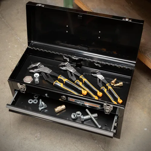 Vista 7 de GEARWRENCH Juego de alicates de mandíbula recta de lengüeta y ranura de material dual PITBULL K9 de 8", 10" y 12" - 82205CAZ