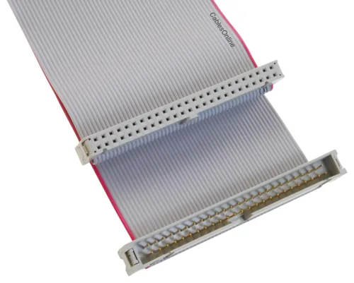 Vista 3 de CablesOnline, cable de extensión de unidad SCSI de cinta plana de 50 pines (2x25) de 4 pulgadas de paso de 0.100 in de paso IDC de 50 hilos, FR-5004M